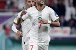 开云体育官网-摩洛哥横扫加拿大，范佩西爆发神勇的简单介绍