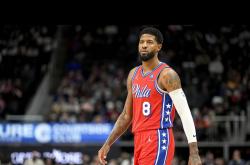 开云体育官网-美国男篮血洗猛龙，保罗关键制胜