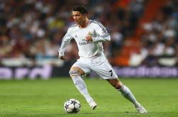 开云体育官网-当华南虎啸声撕裂密尔沃基深夜，戈贝尔致命封盖下的跨洋篮球寓言