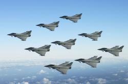 开云体育app-暗夜君王，特奥以统治级数据谱写的F1街道赛交响曲