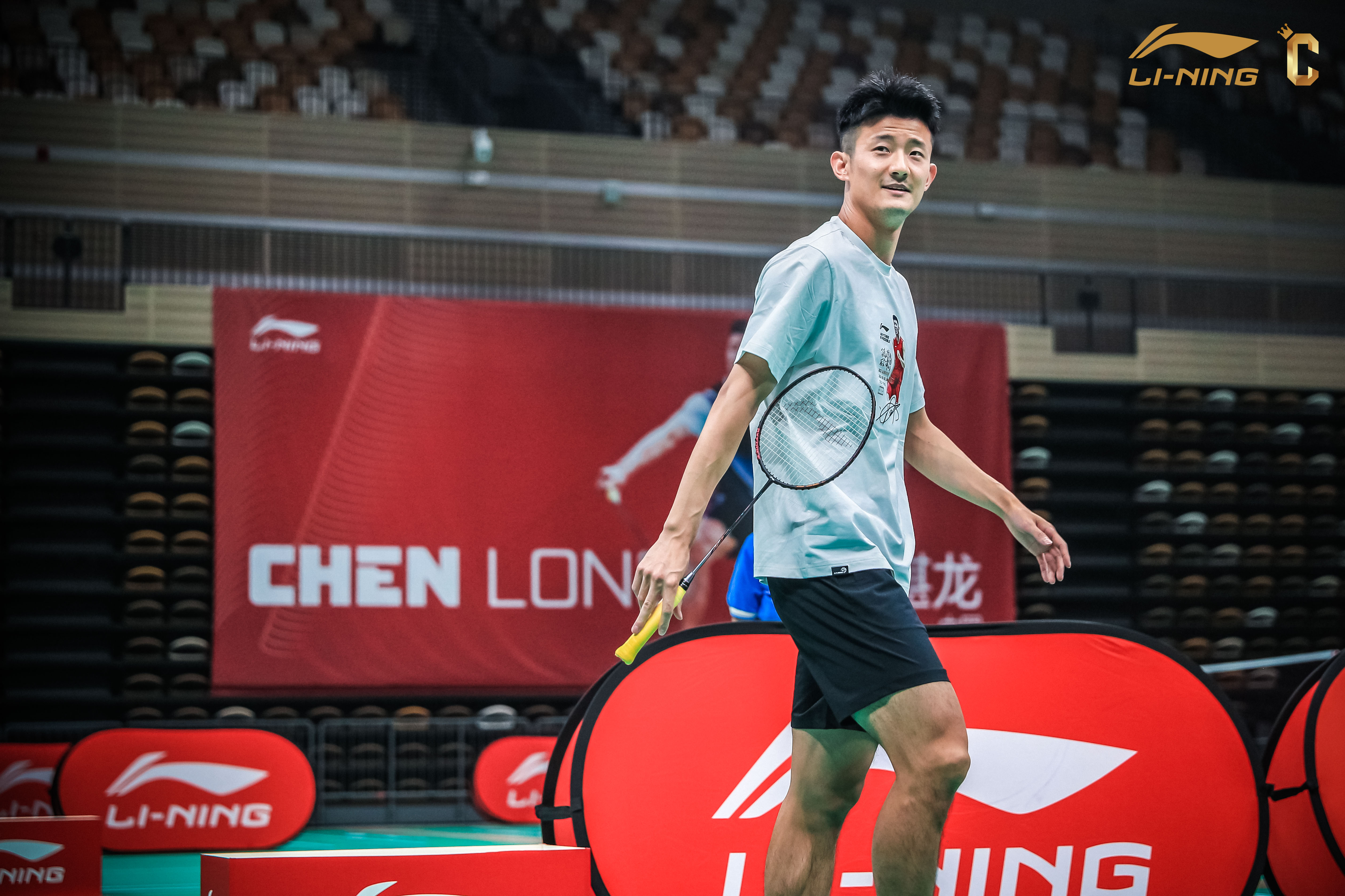 关于韩国羽毛球队鏖战马来西亚羽毛球队，谌龙惊艳世界的信息