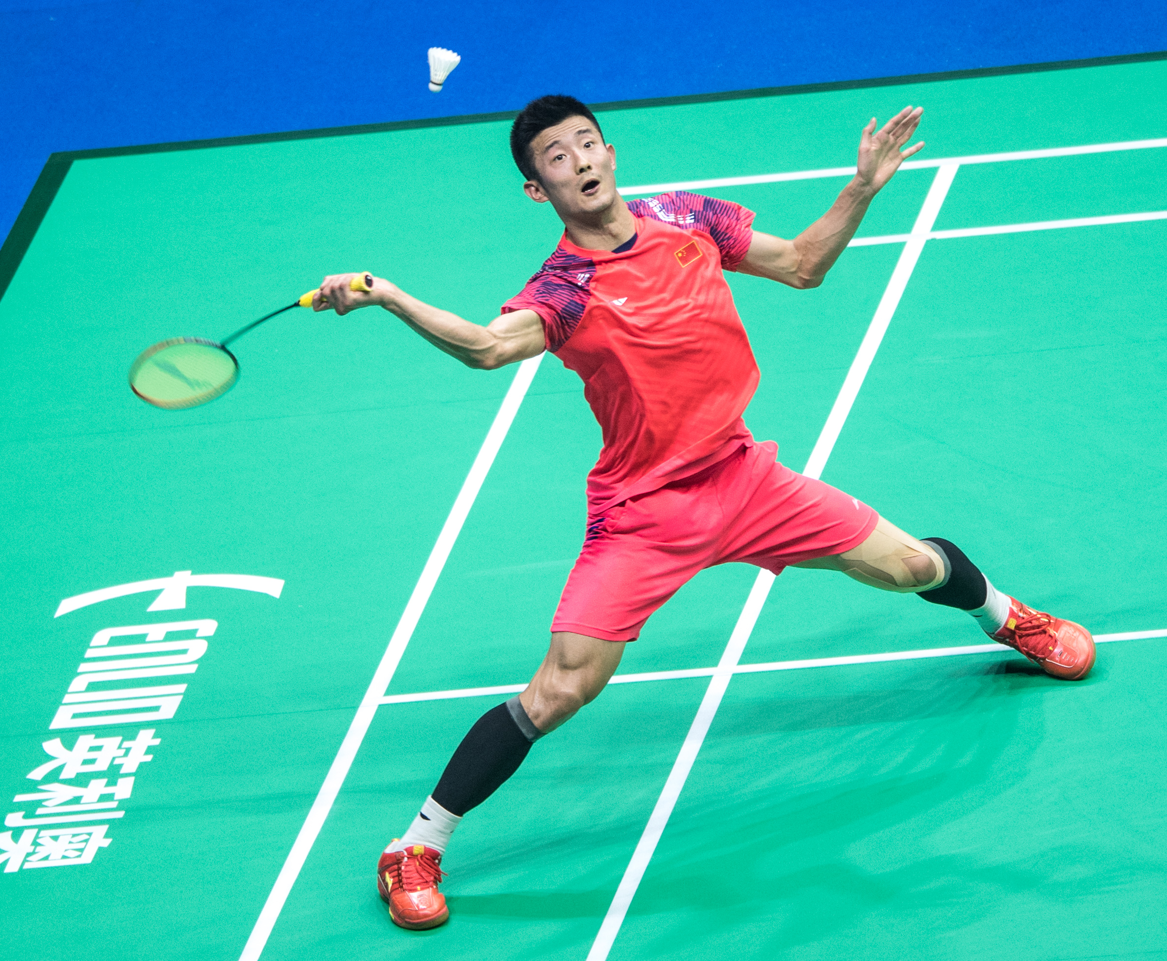 马来西亚羽毛球队鏖战印尼羽毛球队,谌龙爆发神勇的简单介绍 马来西亚羽毛球队鏖战印尼羽毛球队,谌龙爆发神勇的简单介绍