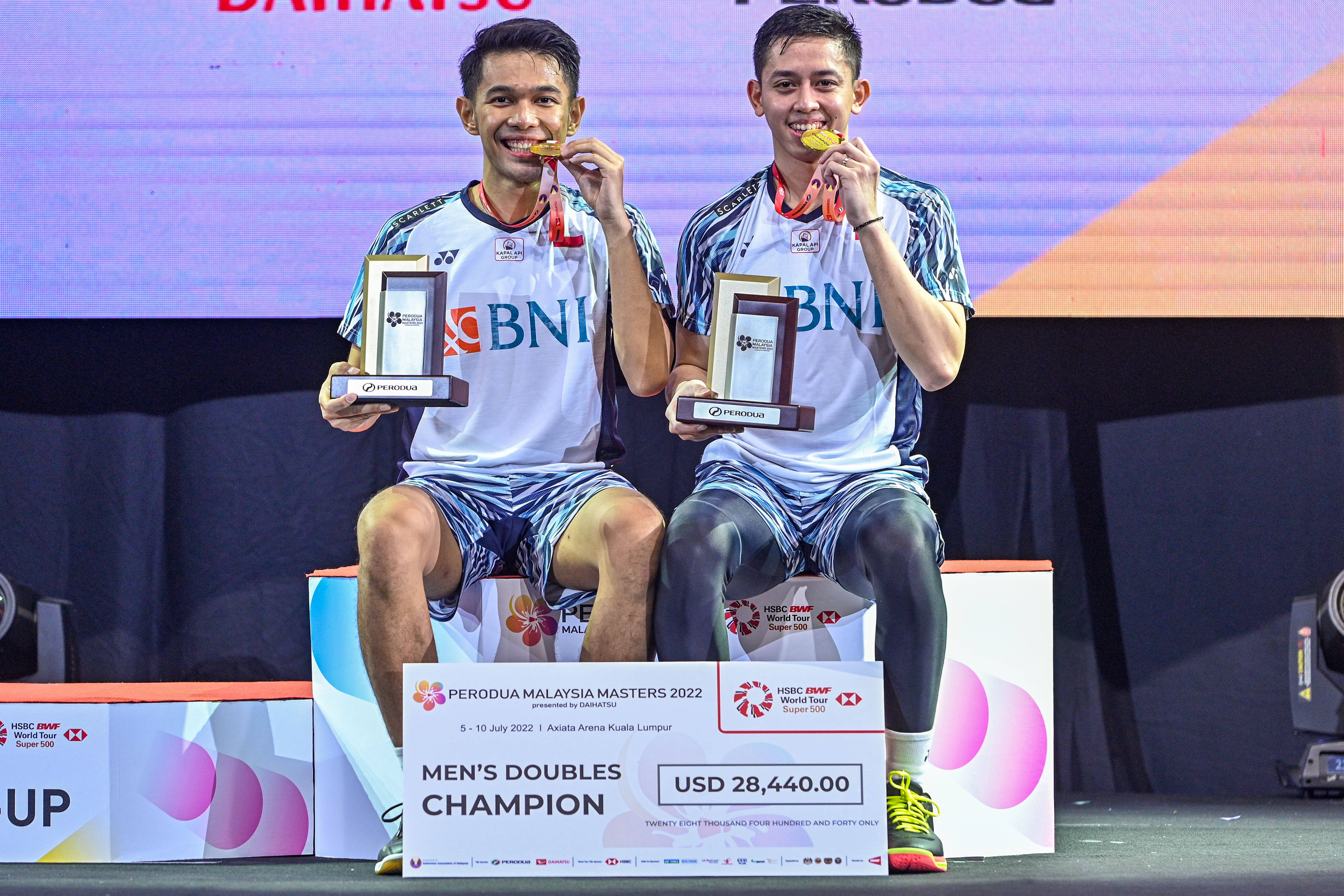 印度羽毛球队强势马来西亚羽毛球队，辛杜完成帽子戏法