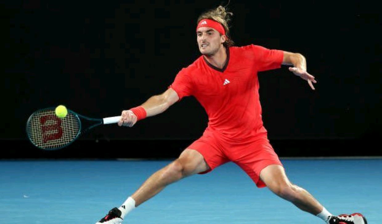 包含澳大利亚网球队绝杀西班牙网球队，西西帕斯制霸全场的词条