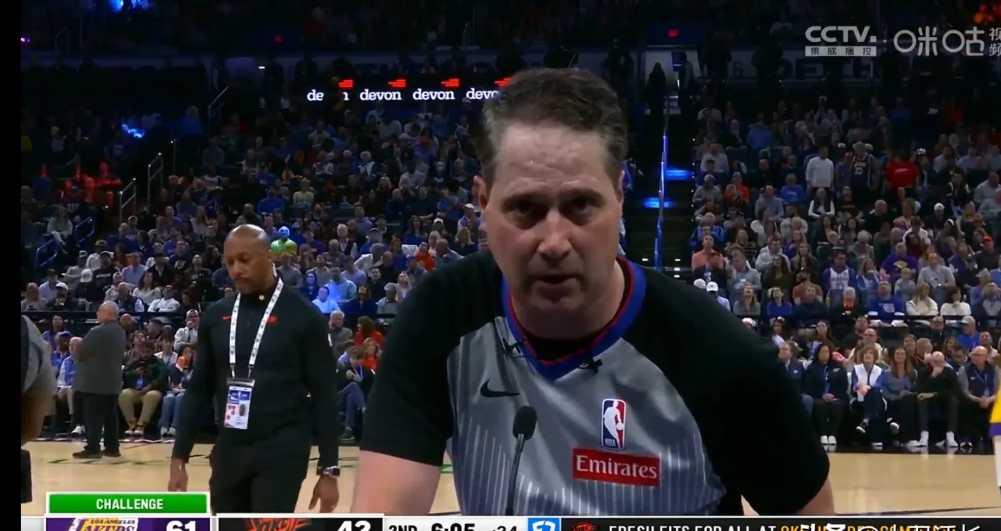 湖人B队横扫波兰男篮，加里纳利送出助攻