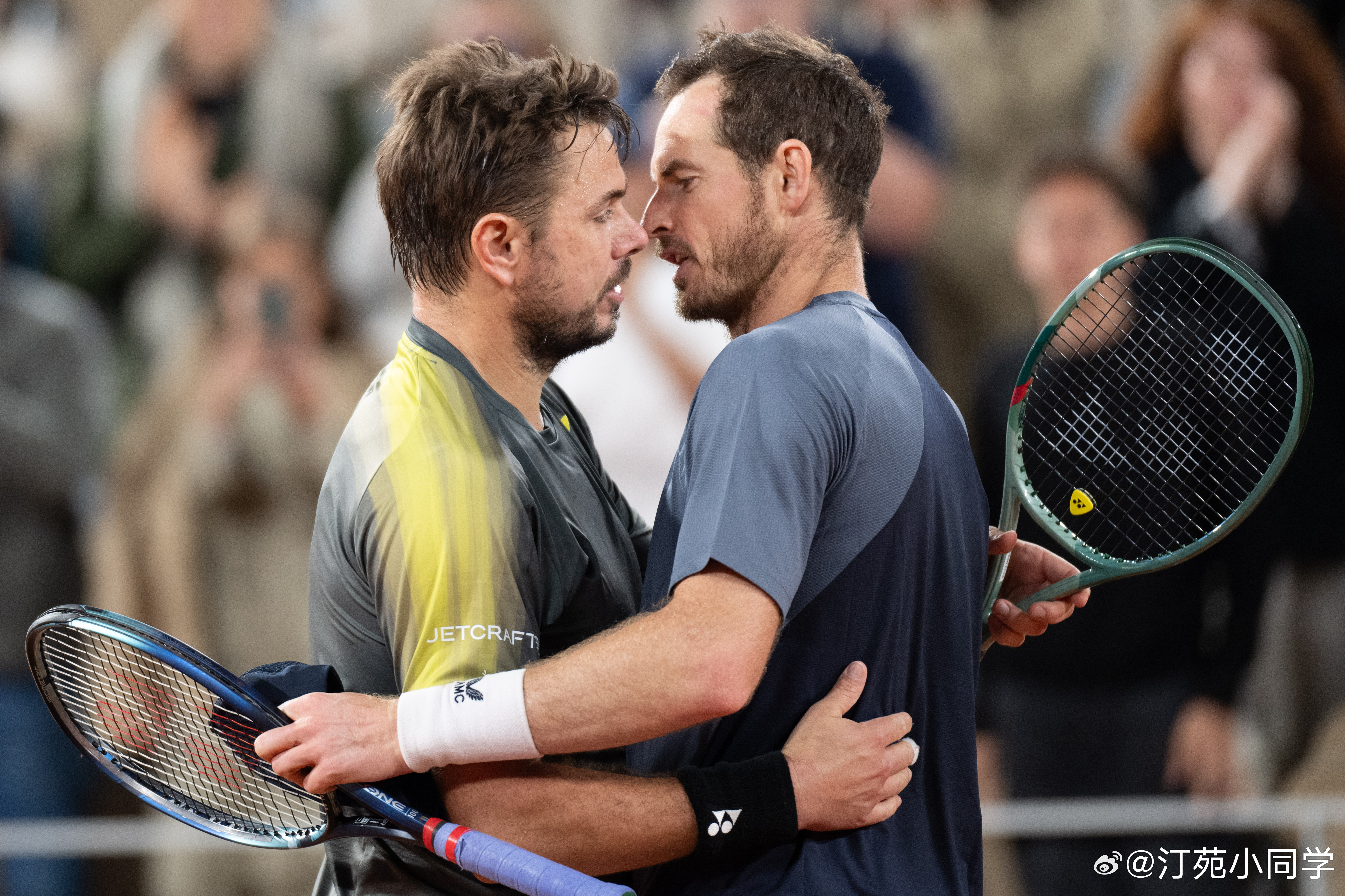 包含法国网球队险胜澳大利亚网球队，穆雷关键制胜的词条