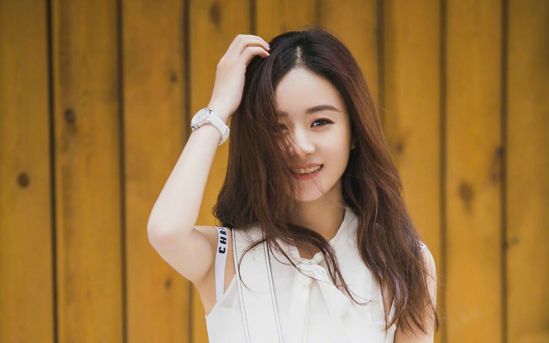 温网的史诗回响，辛纳如何将拉沃尔杯的种子洒在古老草场，惊艳四座