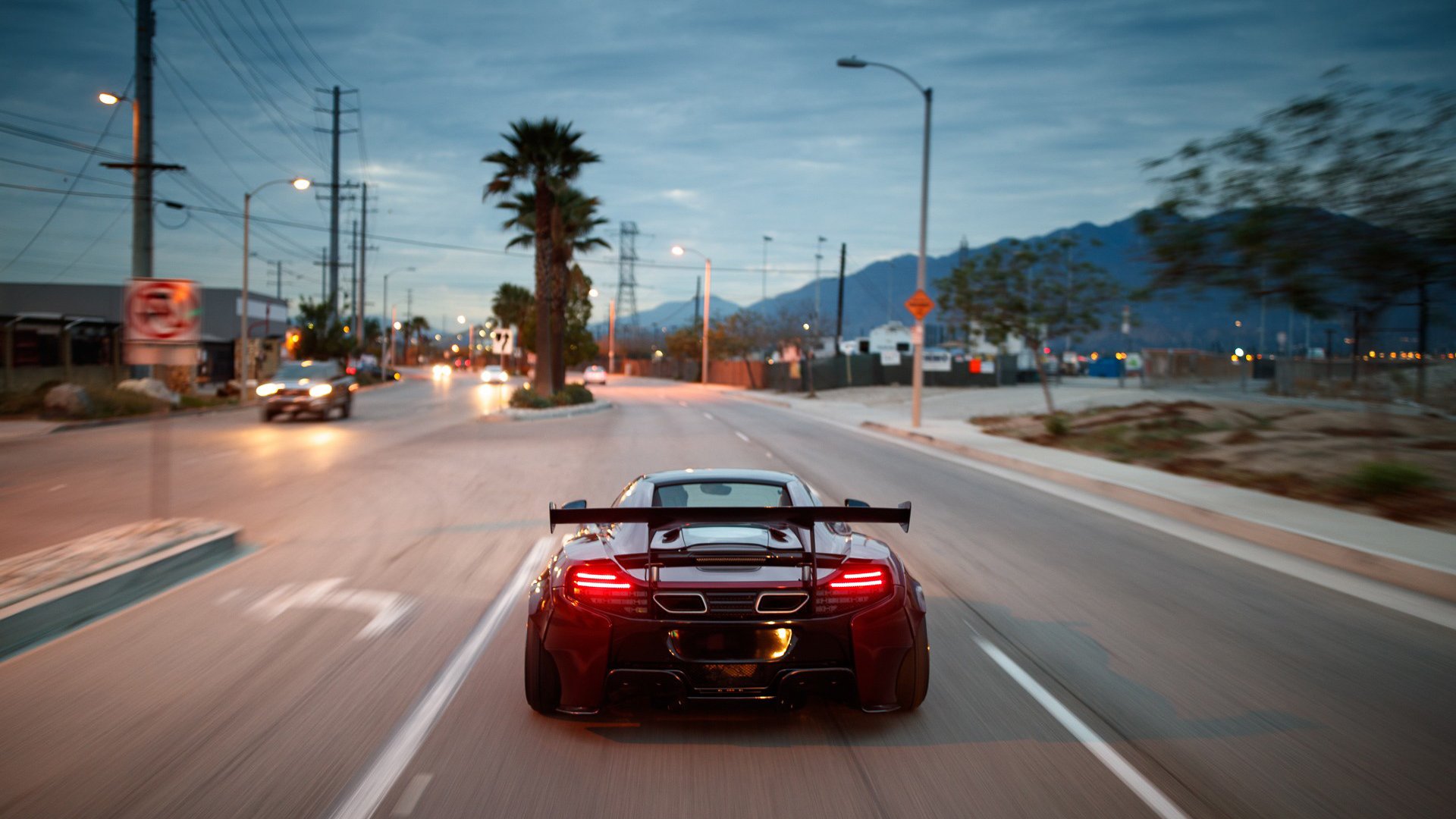 跨越东西的落槌声,易建联在步行者灰熊决战中写下传奇