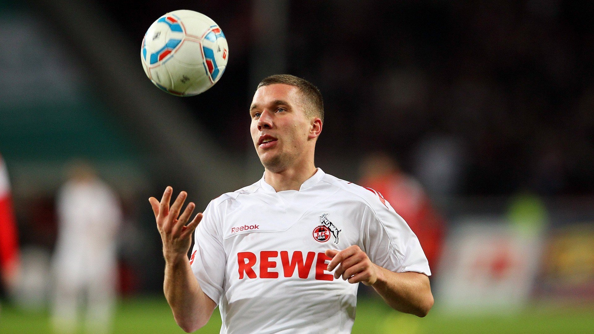 进攻万花筒奏响破壁乐章,西亚卡姆与尼克斯的碾压式美学