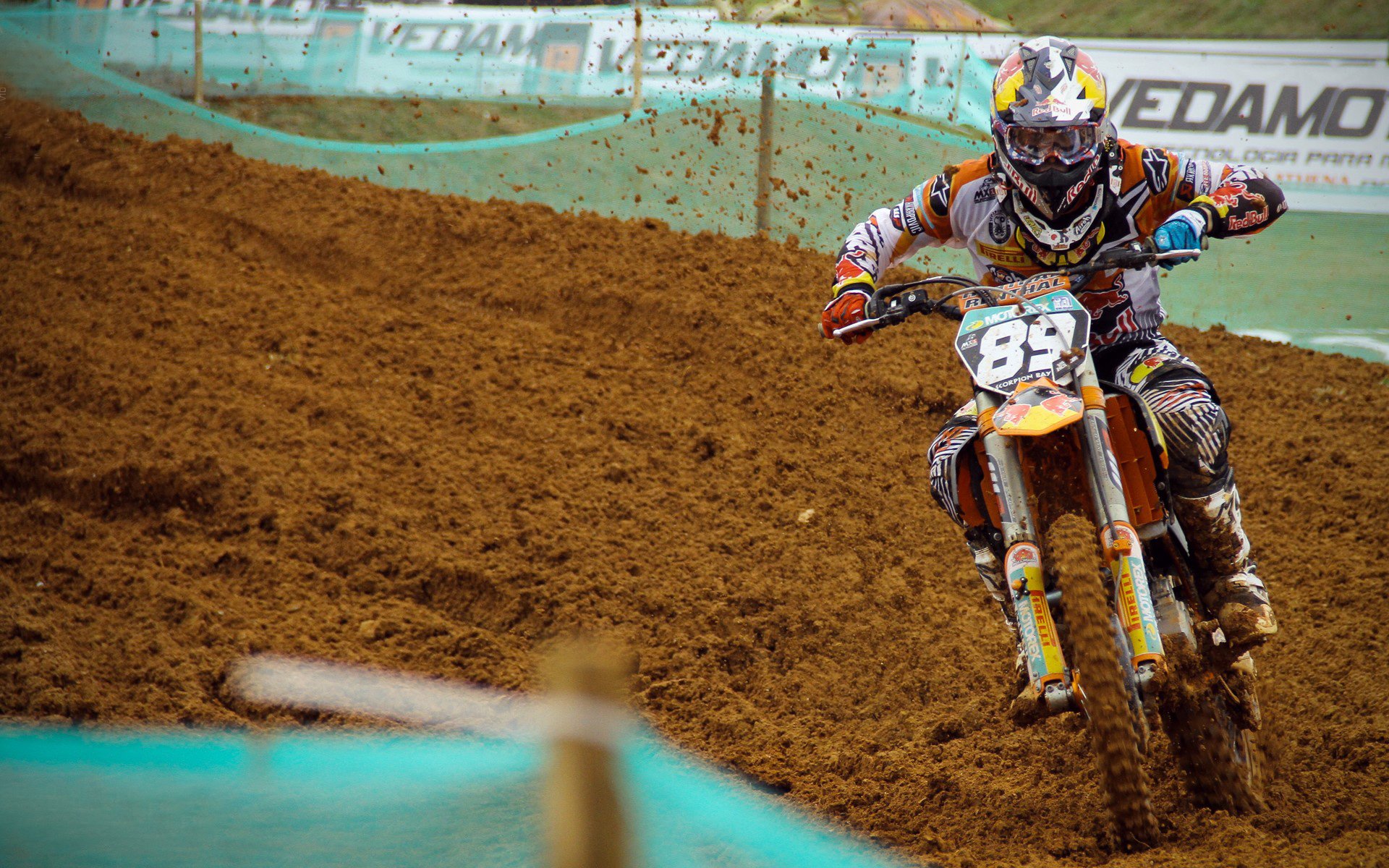 意甲焦点战之夜，恩比德的杀伤力如何跨界点燃绿茵场